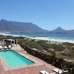 Leisure Bay Luxury Suites