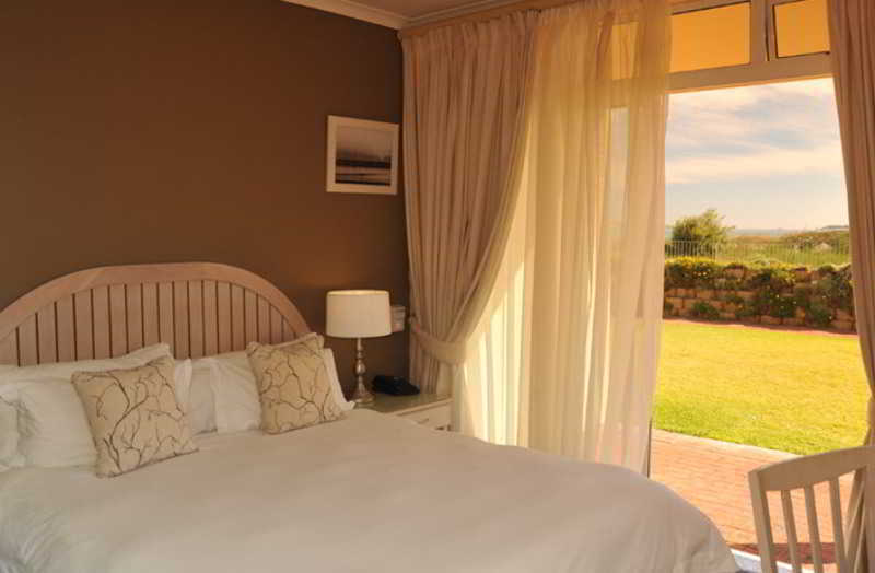 Hotel Leisure Bay Luxury 4*