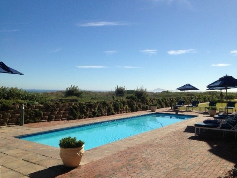 Leisure Bay Luxury 4* Cape Town