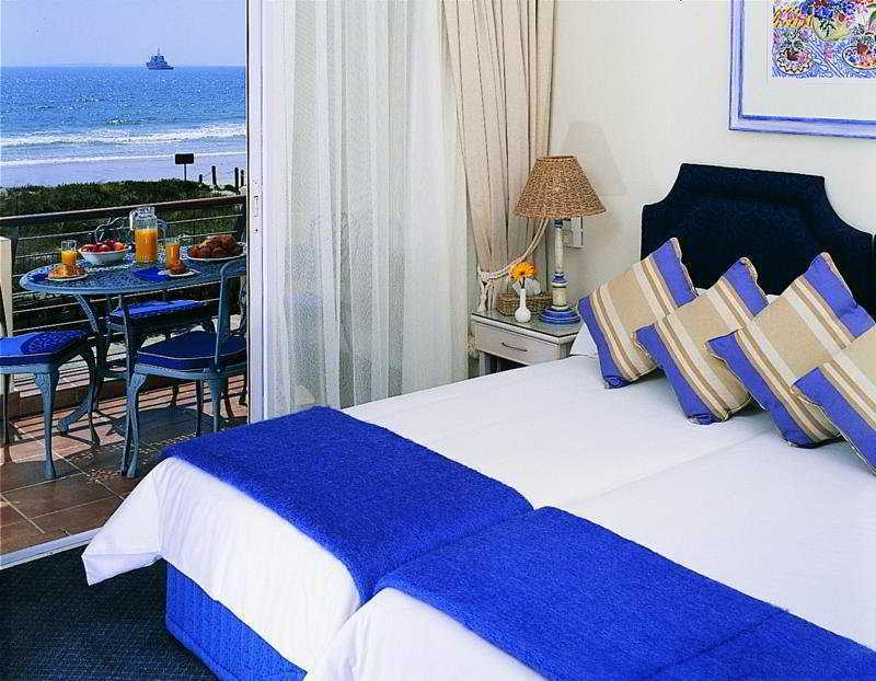 Leisure Bay Luxury Hotel 4*