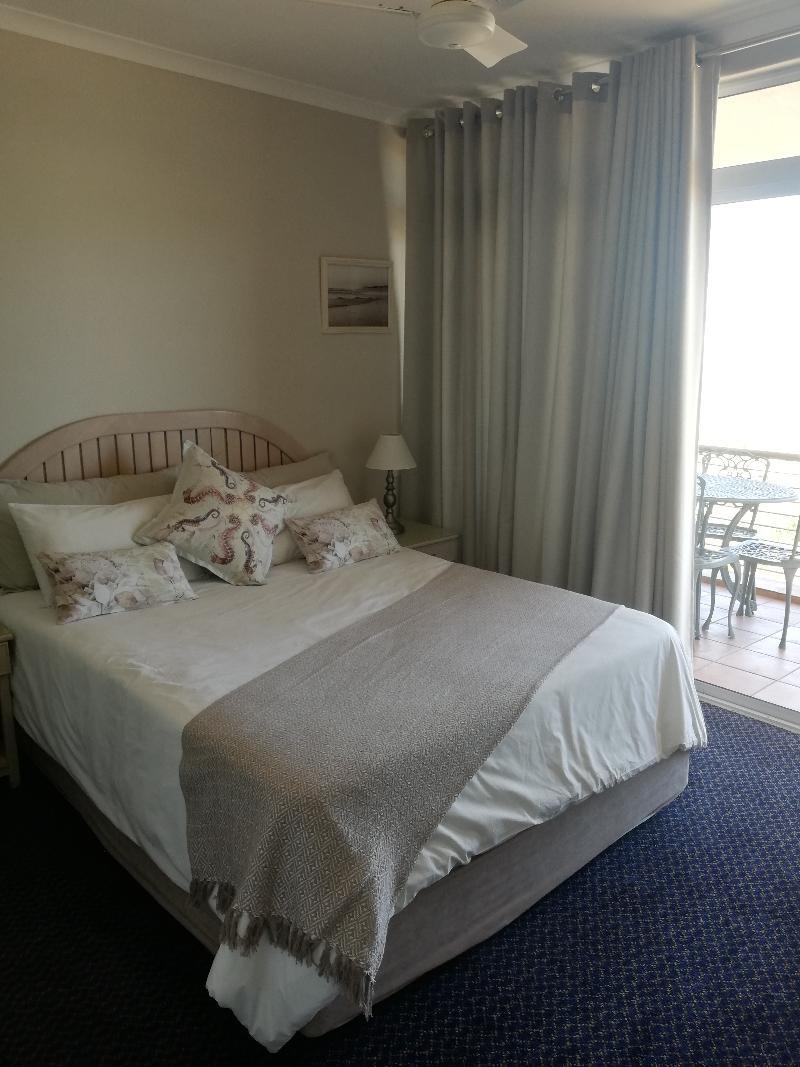 Hotel Leisure Bay Luxury 4*